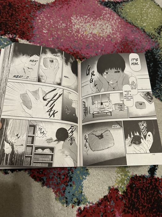 Tokyo Ghoul Complete Box Set (1–14) + poster – stare foarte bun