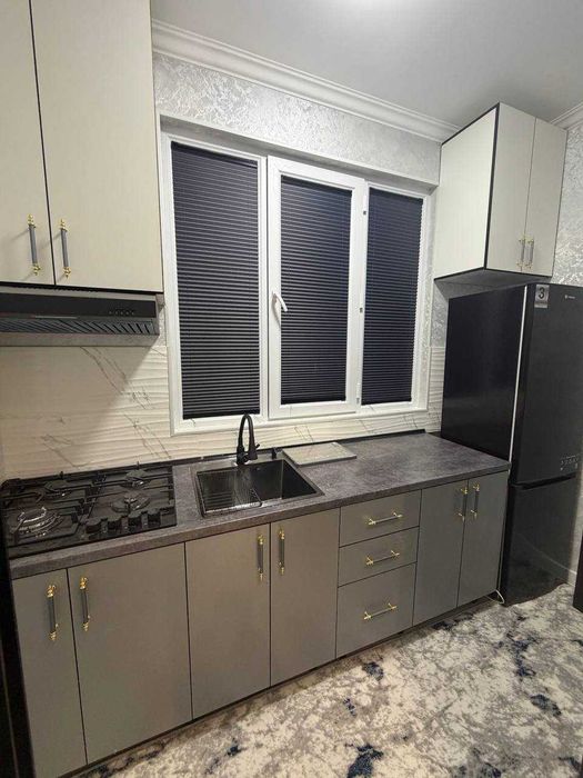 СРОЧНО !! Продается квартира в Яшнабаде 1/2/4 ( 33 кв/м ) Авиасозлар-3