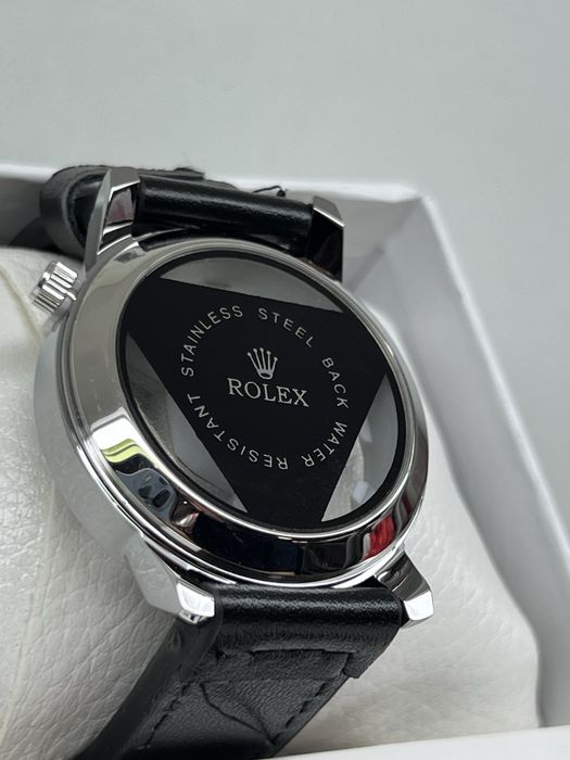 Мужской наручный часы