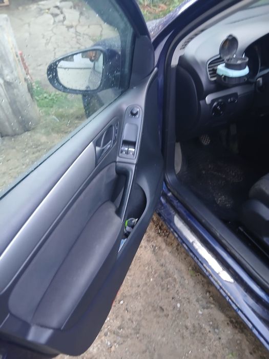 VOLKSWAGEN Golf 2009 — imagine 3