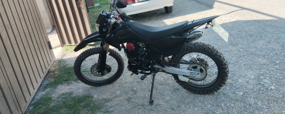 Мотоцикл Sycmcc 300