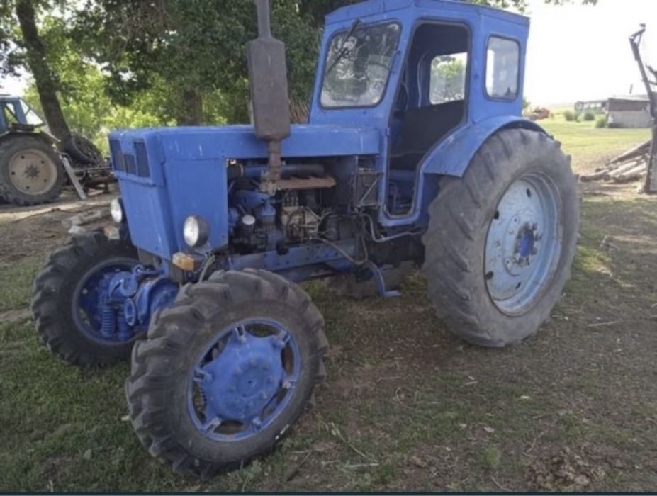 Трактор продается