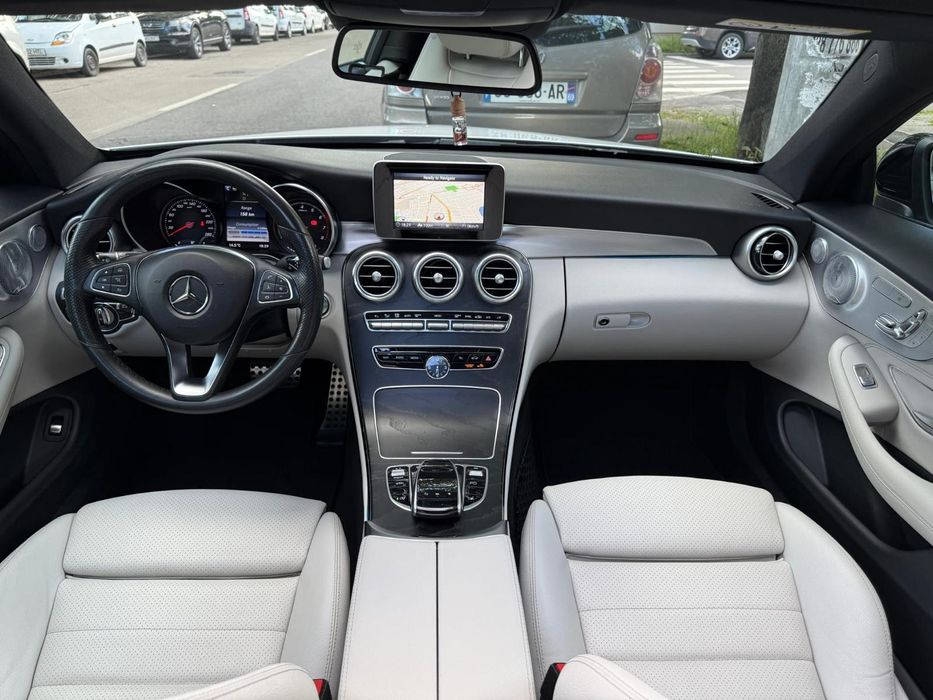 Mercedes-Benz C300   Coupe Pachet AMG An 2018