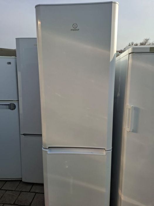 Холодильник с доставкой