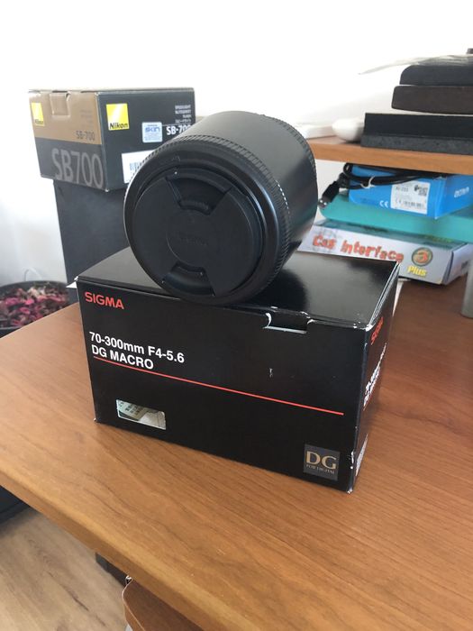 Kit profesional Nikon d5200,Sb700,sigma 70-300mm..