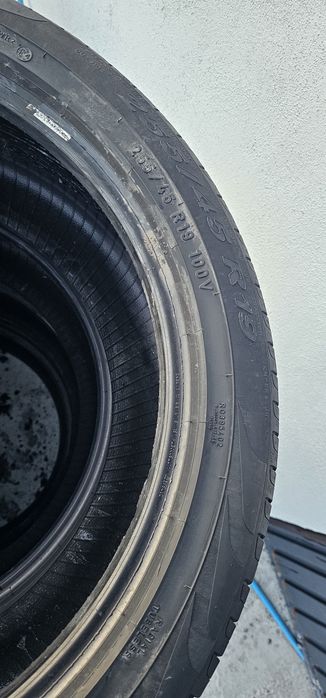 255 45 R 19 Pirelli vară