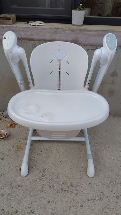 Vand Măsuță bebe