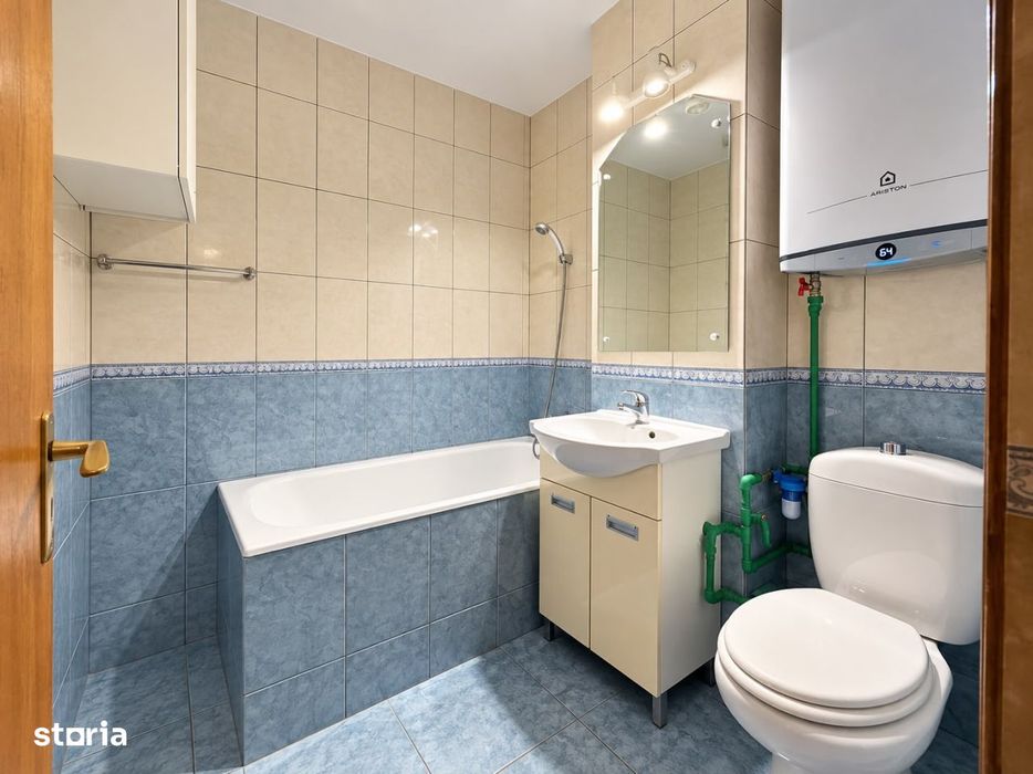Victoria-Bd Tomis | Apart decomandat, renovat, mobilat si parcare