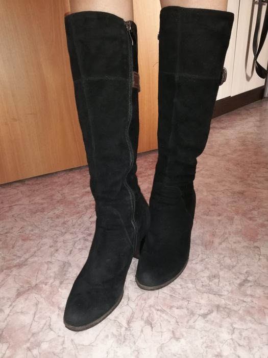 Продам зимние сапоги