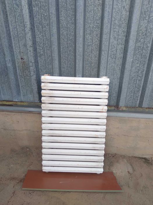 Продам чугунные радиаторы