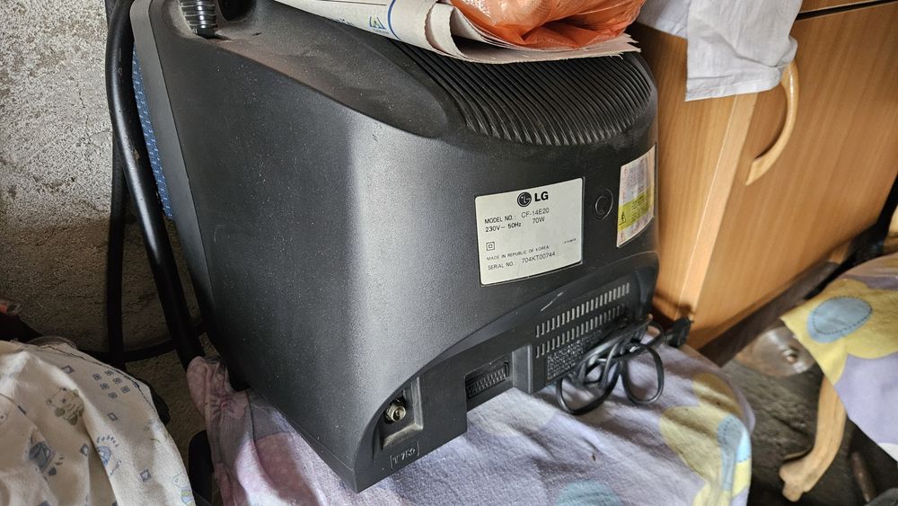 Продам телевизор LG
