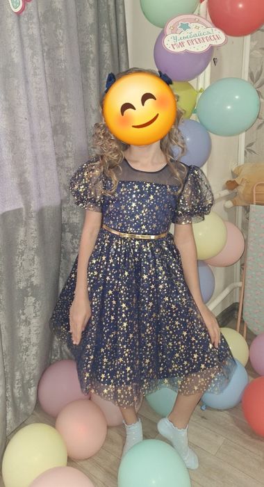 Платье на девочку  6-8 лет