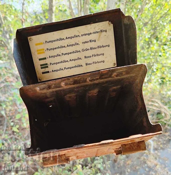 Стара немска кутия