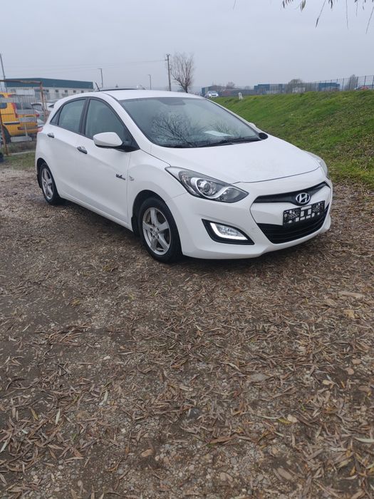 Hyundai I30-1.4 diesel,an 2013!