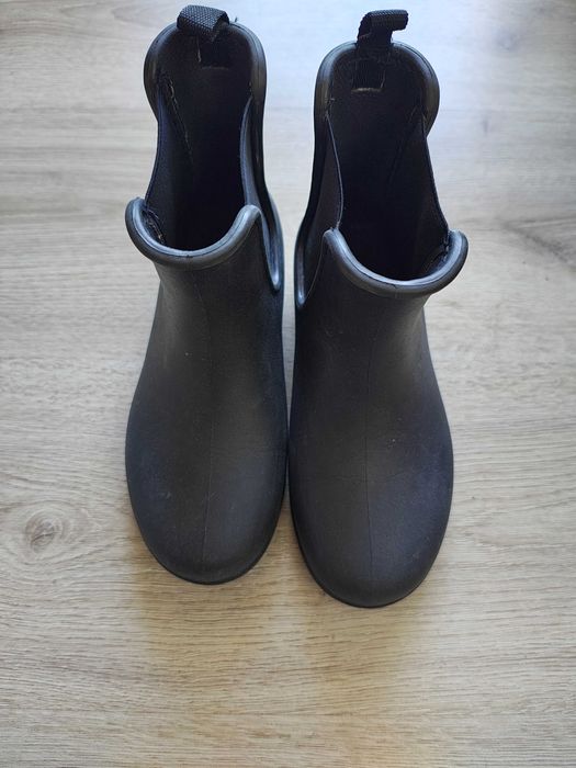 Продавам Детски Ботуши