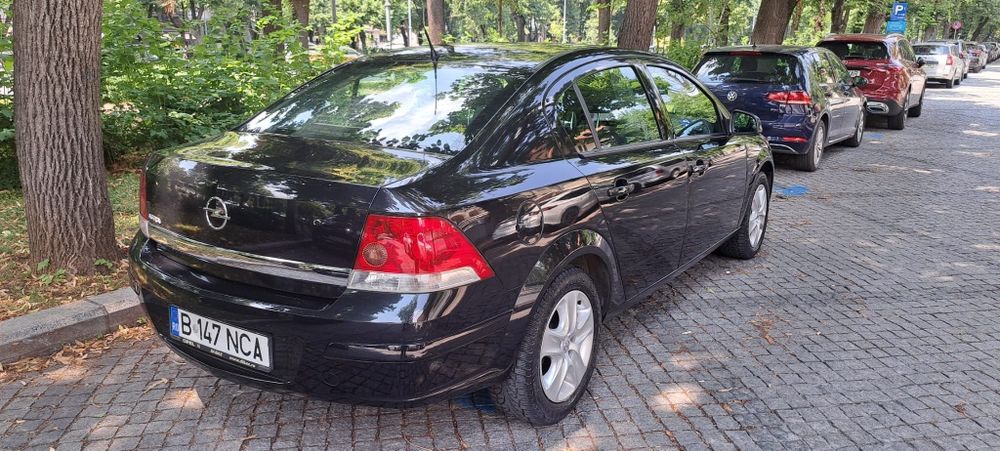 OPEL Astra 2013 — imagine 2