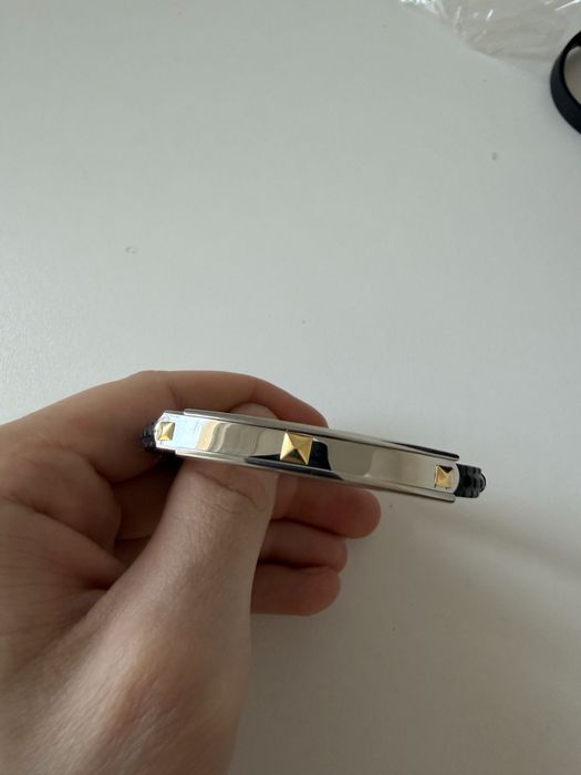 Bratara aur 18 k