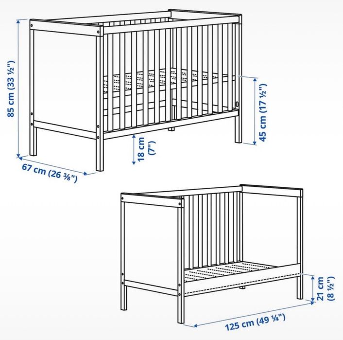 Patut alb Ikea, din lemn masiv.
