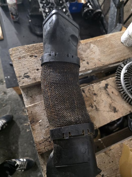 Въздуховоди за Mercedes om 642 320 CDI 350 CDI