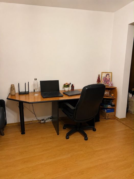 Proprietar – Închiriez apartament 3 camere | Loc de parcare inclus | Sector 4 – Brâncoveanu