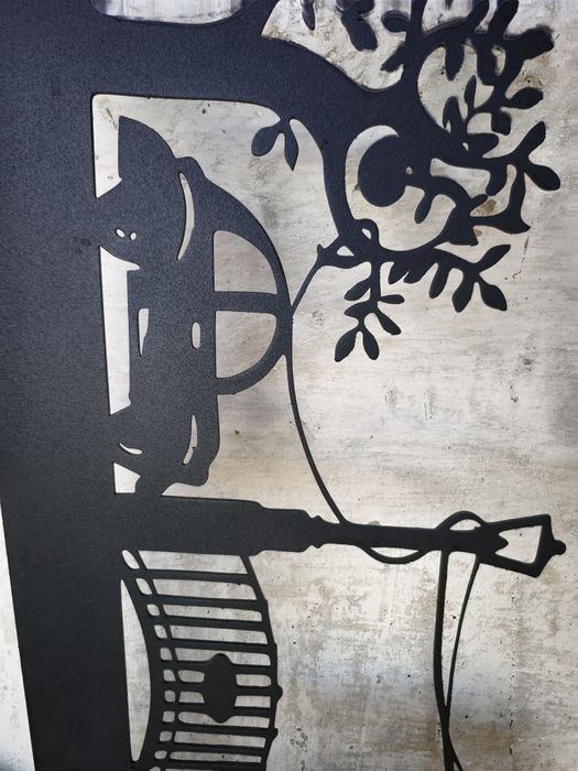 Вешалка металлическая