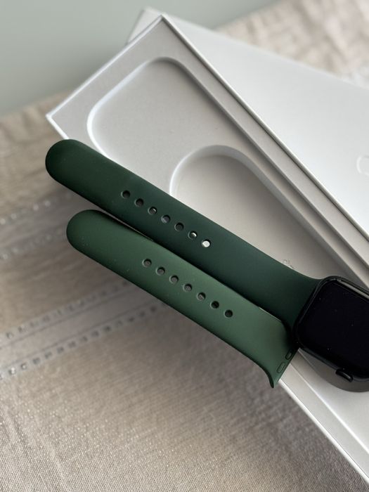 Apple Satch Series 7 Green Aluminium
