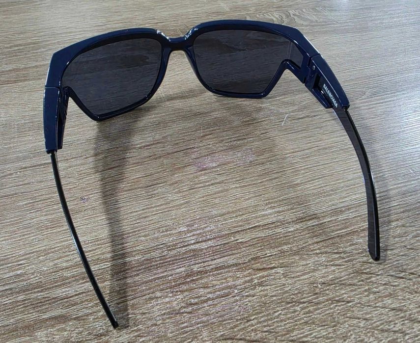 Слънчеви очила Balenciaga BB0039S
