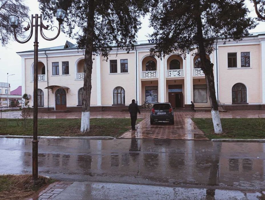 Srochniy Noturar Biznes uchun bino Sotiladi