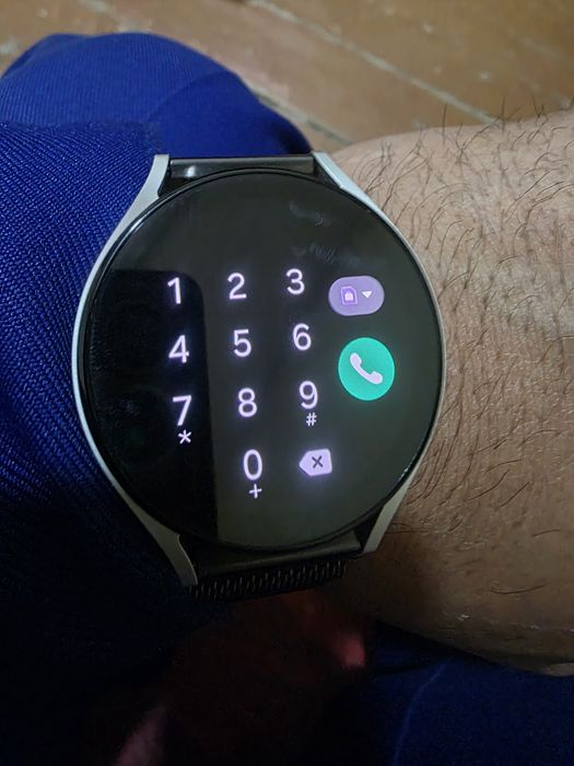 Samsung Galaxy watch 5 sotiladi. Xolati yangi. Narxi kelishiladi.
