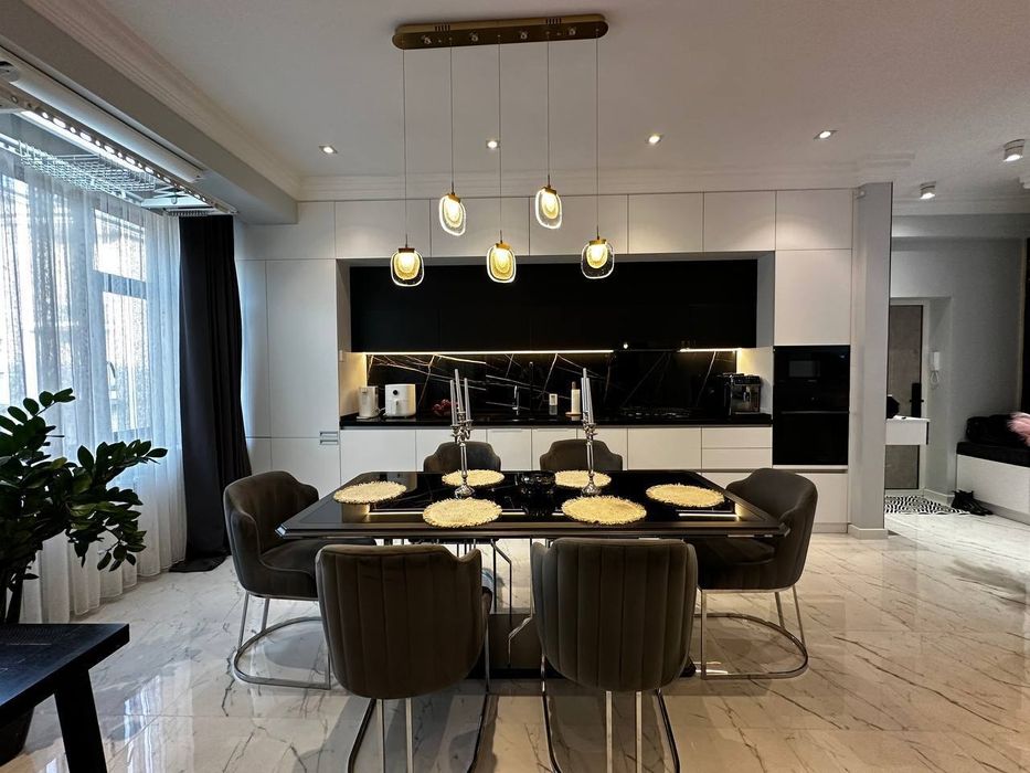 Дизайнерская квартира 2ком 70м² дорогая мебель, 1-линия ЖК New Life