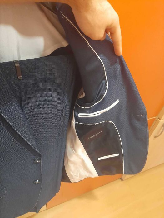 Мъжки Костюм от Теодор