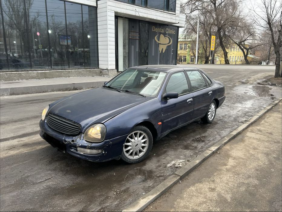 Ford Scorpio Cosworth