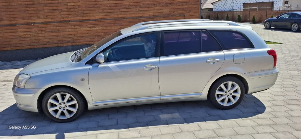 Toyota Avensis 2004  1.8l Benzina