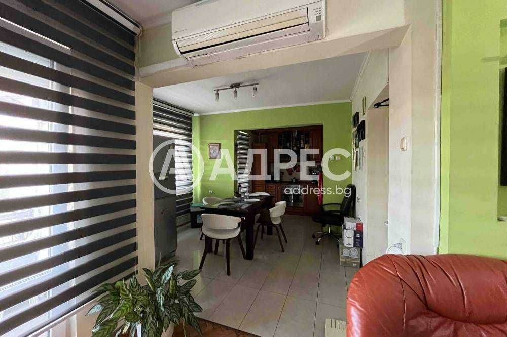 Продава се Многостаен апартамент в Разград, Център - 100 кв.м за 1377 €/кв.м - Снимка #1