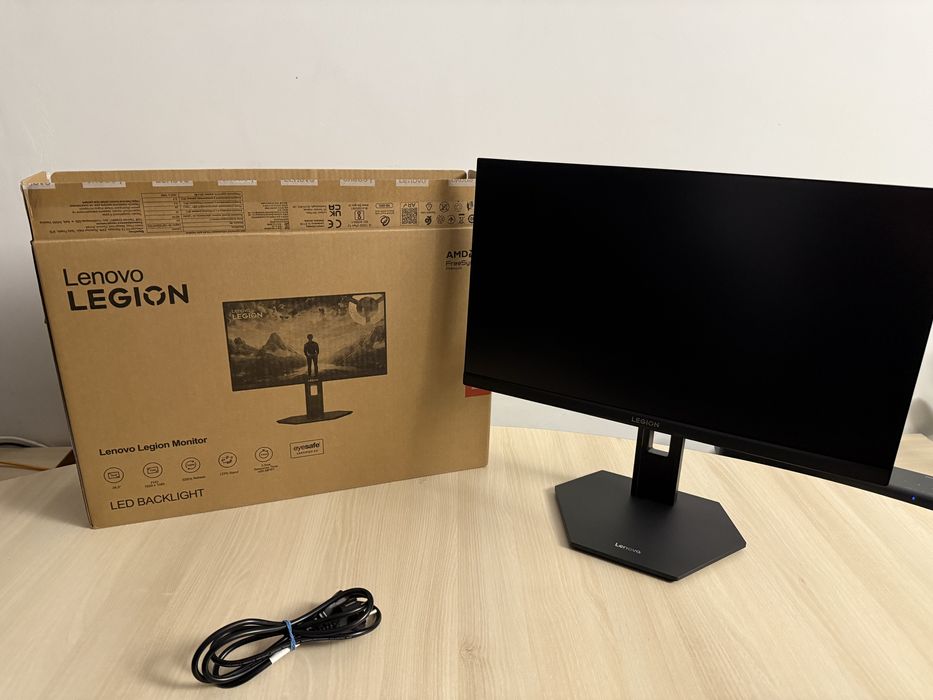 Monitor Lenovo Legion 320Hz