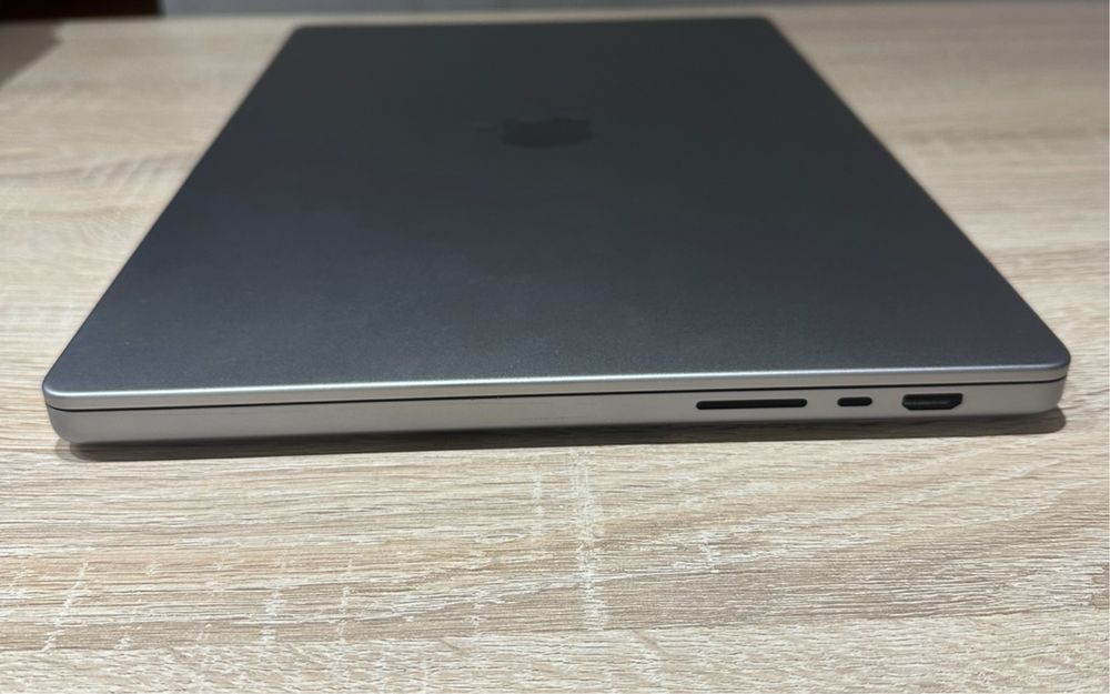 MacBook Pro 16 m1pro 16/1tb