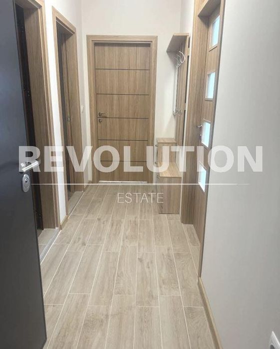 Дава се под наем Двустаен апартамент в Варна, Чайка - 68 кв.м за 500 € - Снимка #7