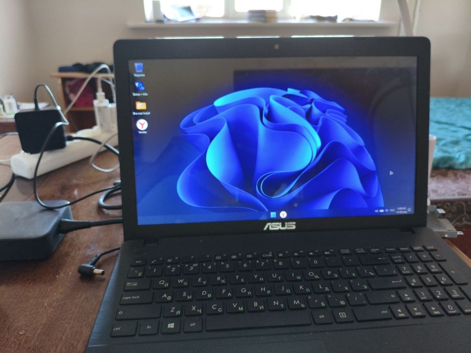 Ноутбук для работы срочно