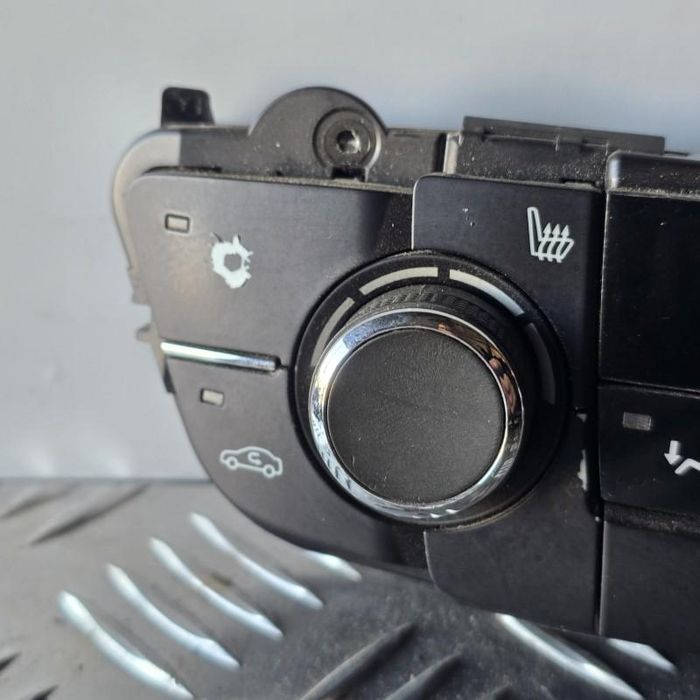 Panou Comanda clima incalzire scaune Opel Insignia A