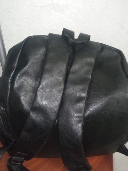 Рюкзак кожаные  офисный