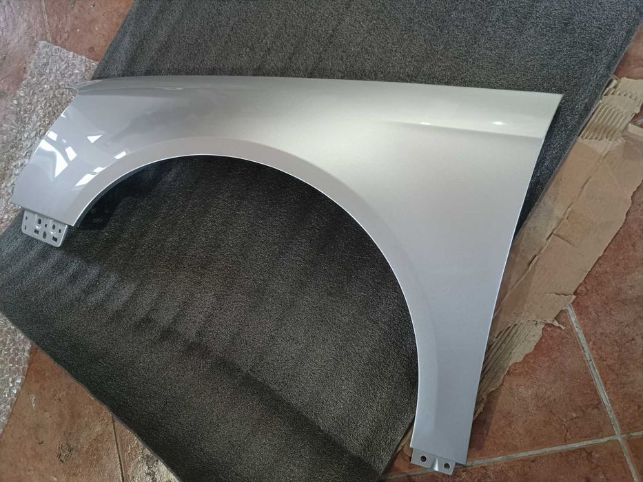 Aripa fata Vw Passat b6 gri maro negru