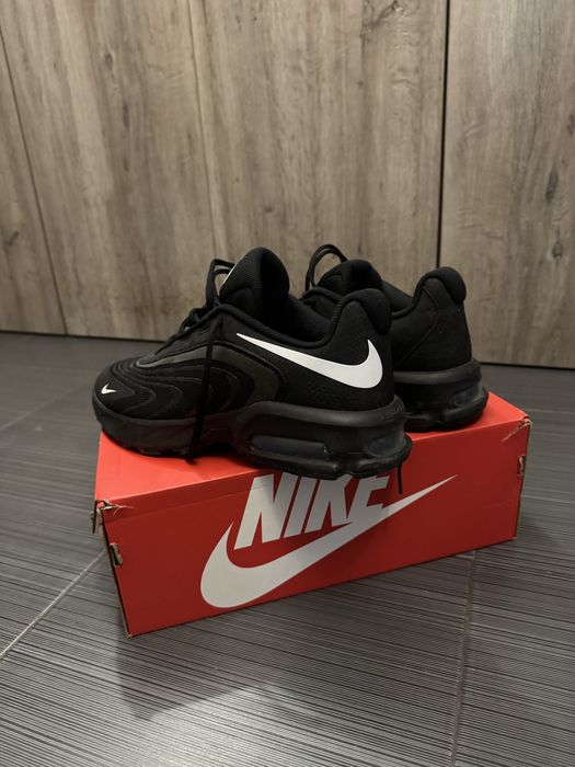 Nike Air Max Fire