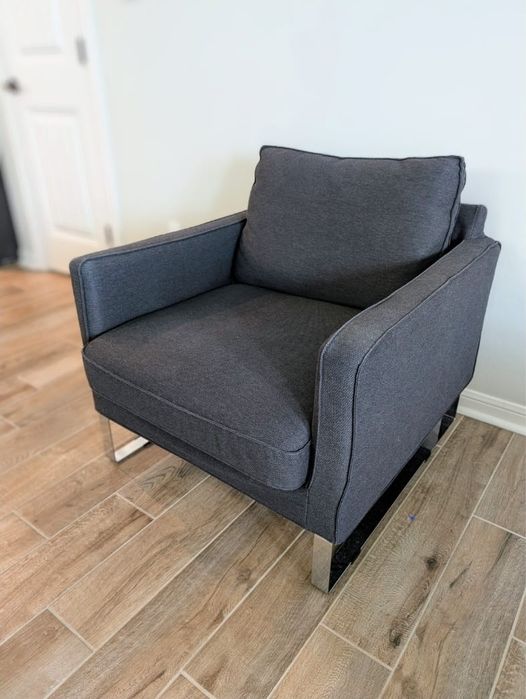 Husa fotoliu MELLBY IKEA
Ikea pouf leaving 
Dimensiuni 

L-120 cm
l- 1