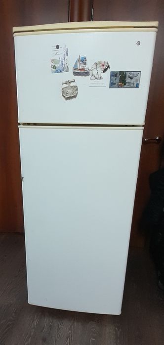 Продается холодильник