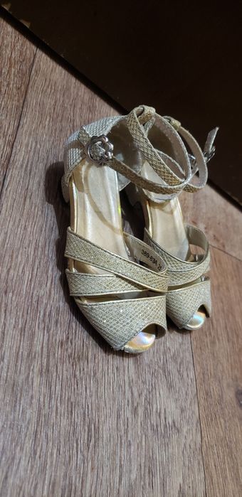 Туфельки для маленькой принцессы.