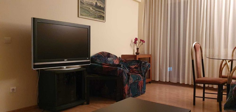 Inchiriere apt 2 camere decomandate, Piata Cetate ,str.Costaforu