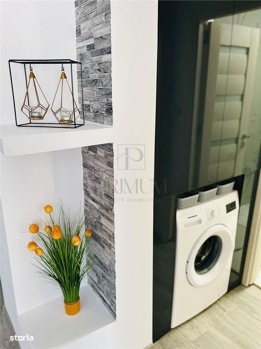 Gh Lazar - 2 Camere - Etajul 1 - Lift - Renovat - Centrala Proprie - M