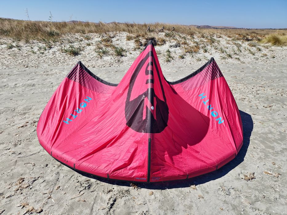 Кайт сърф крила North 2024 + 2 бара