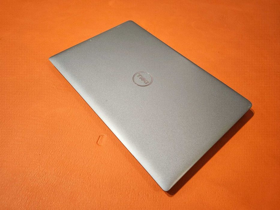 Model Nou Dell Latitude 5540 i5 1335U 16Gb Display 15.6 baterie 8 ore