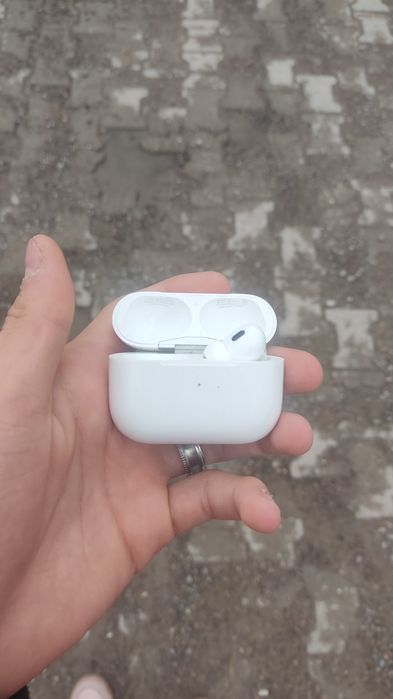 AirPods Pro 2 оригинал, модель A2700, 1 наушник